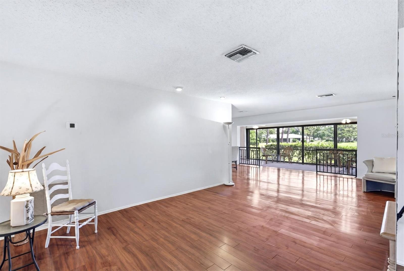 GOLF POINTE AT PALM-AIRE CC SEC 1 PH C - Residential