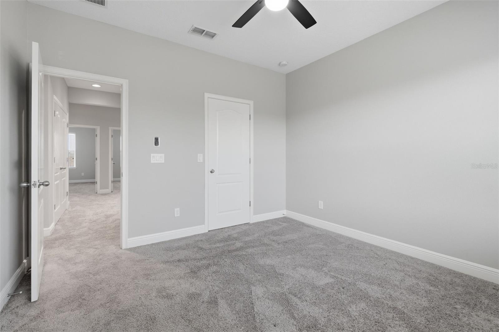 HAMLIN RESERVE - Residential Lease