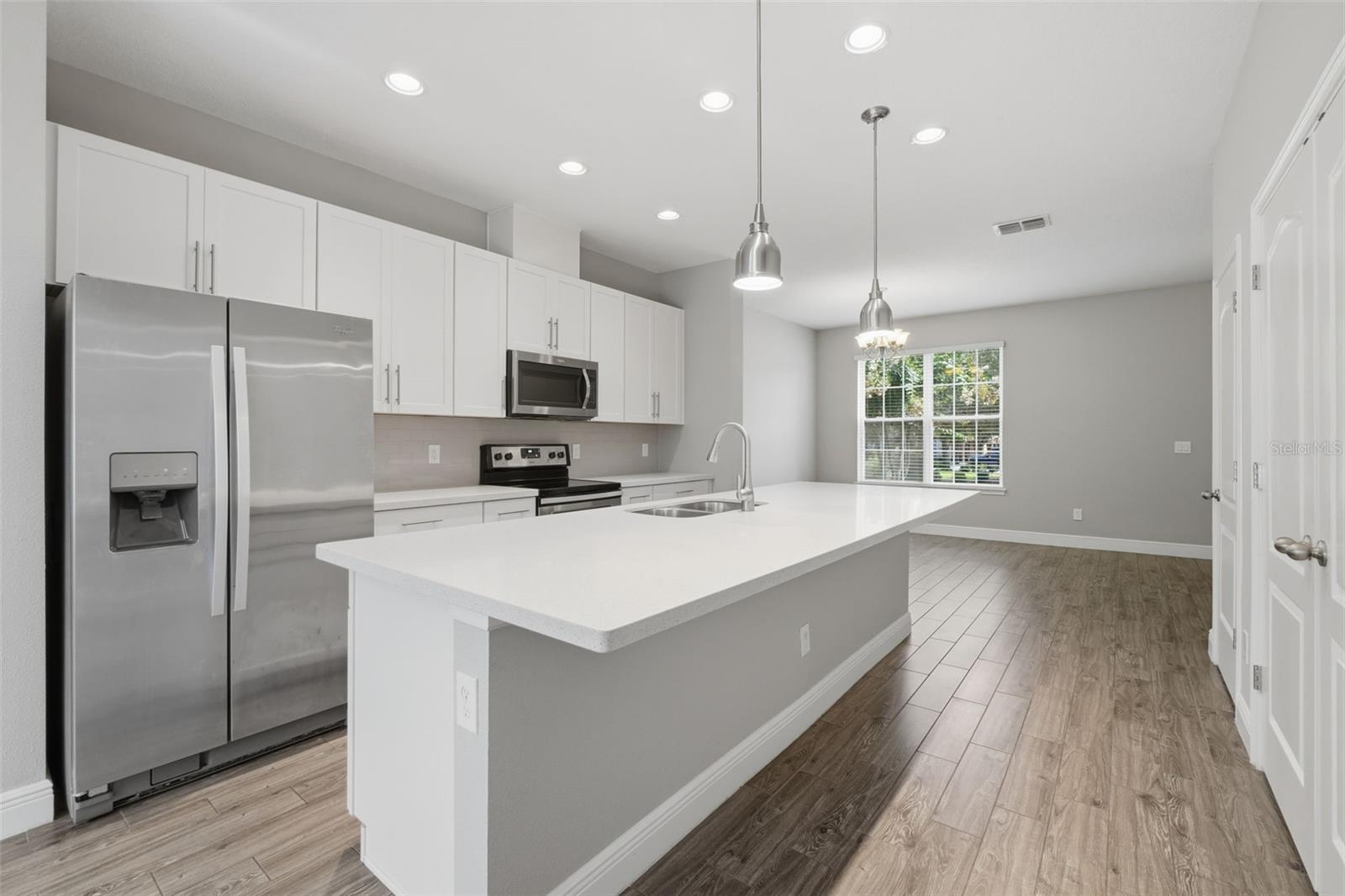 HAMLIN RESERVE - Residential Lease
