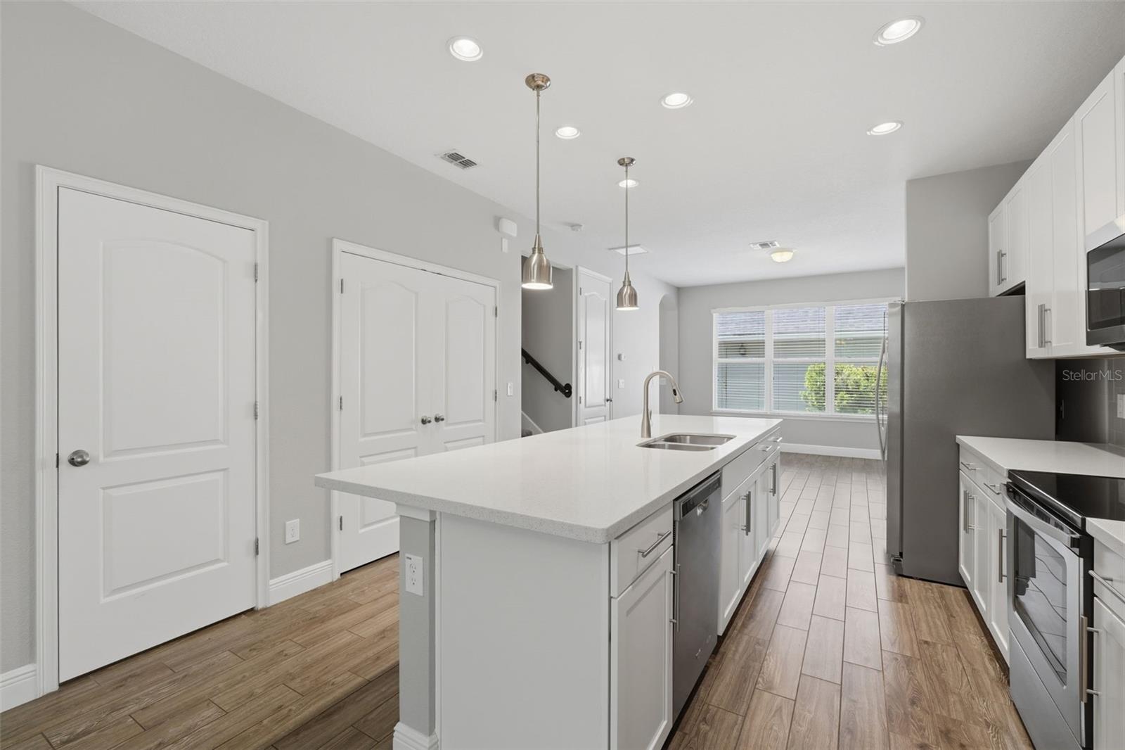 HAMLIN RESERVE - Residential Lease