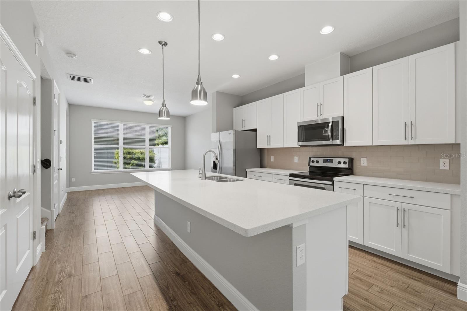 HAMLIN RESERVE - Residential Lease