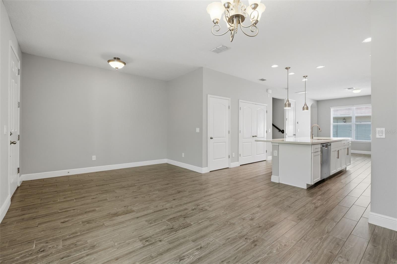HAMLIN RESERVE - Residential Lease