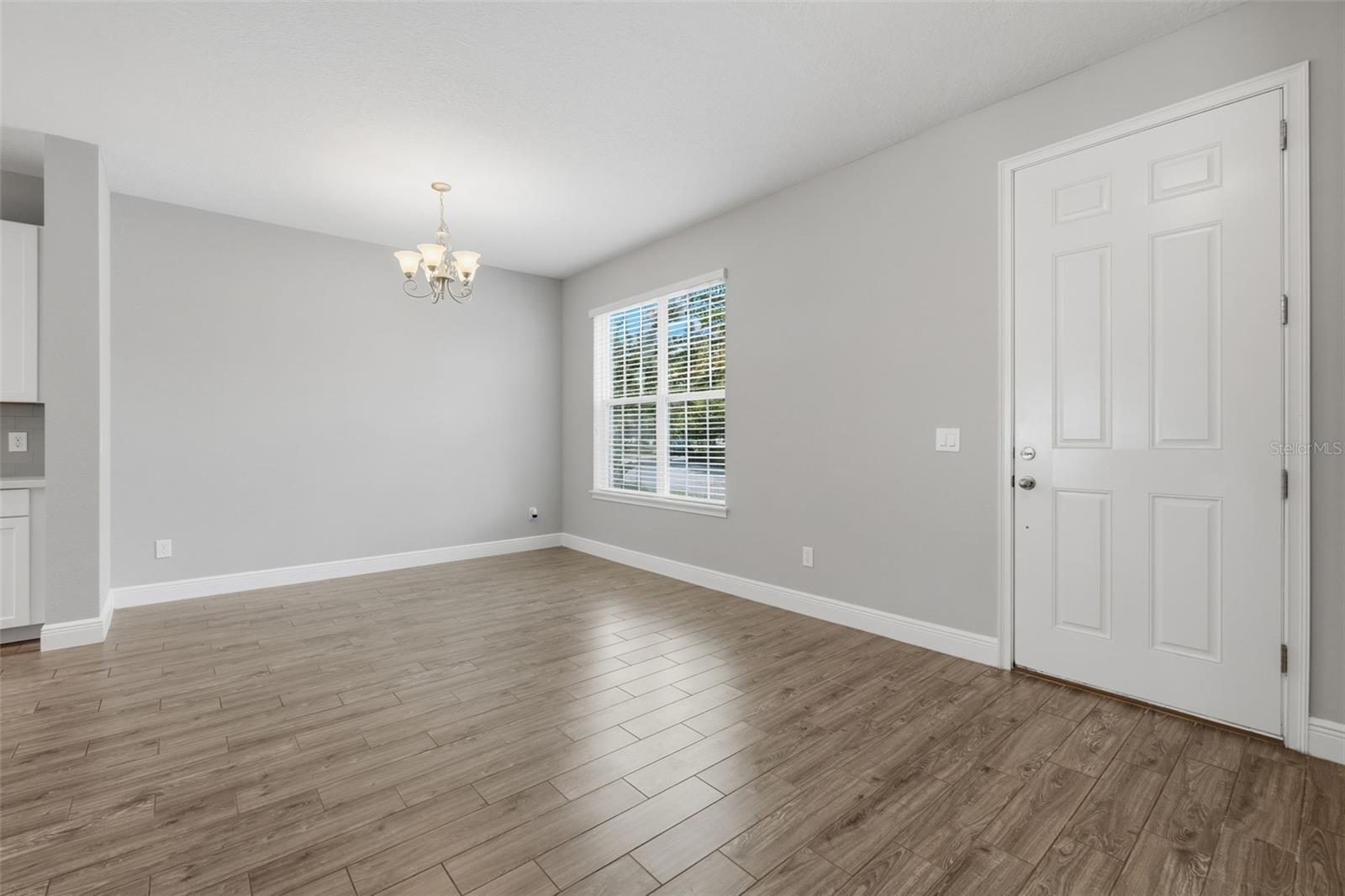 HAMLIN RESERVE - Residential Lease
