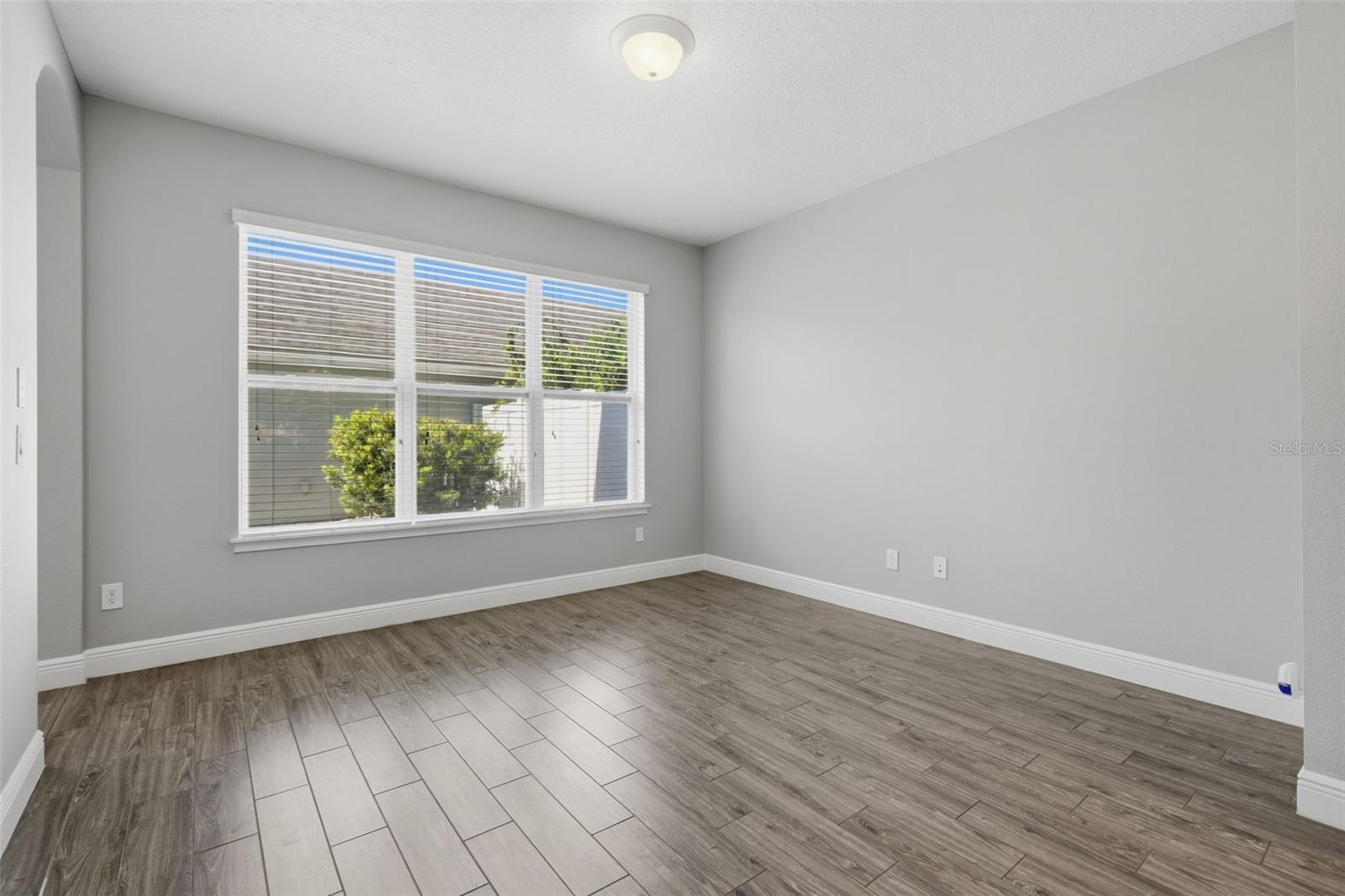 HAMLIN RESERVE - Residential Lease