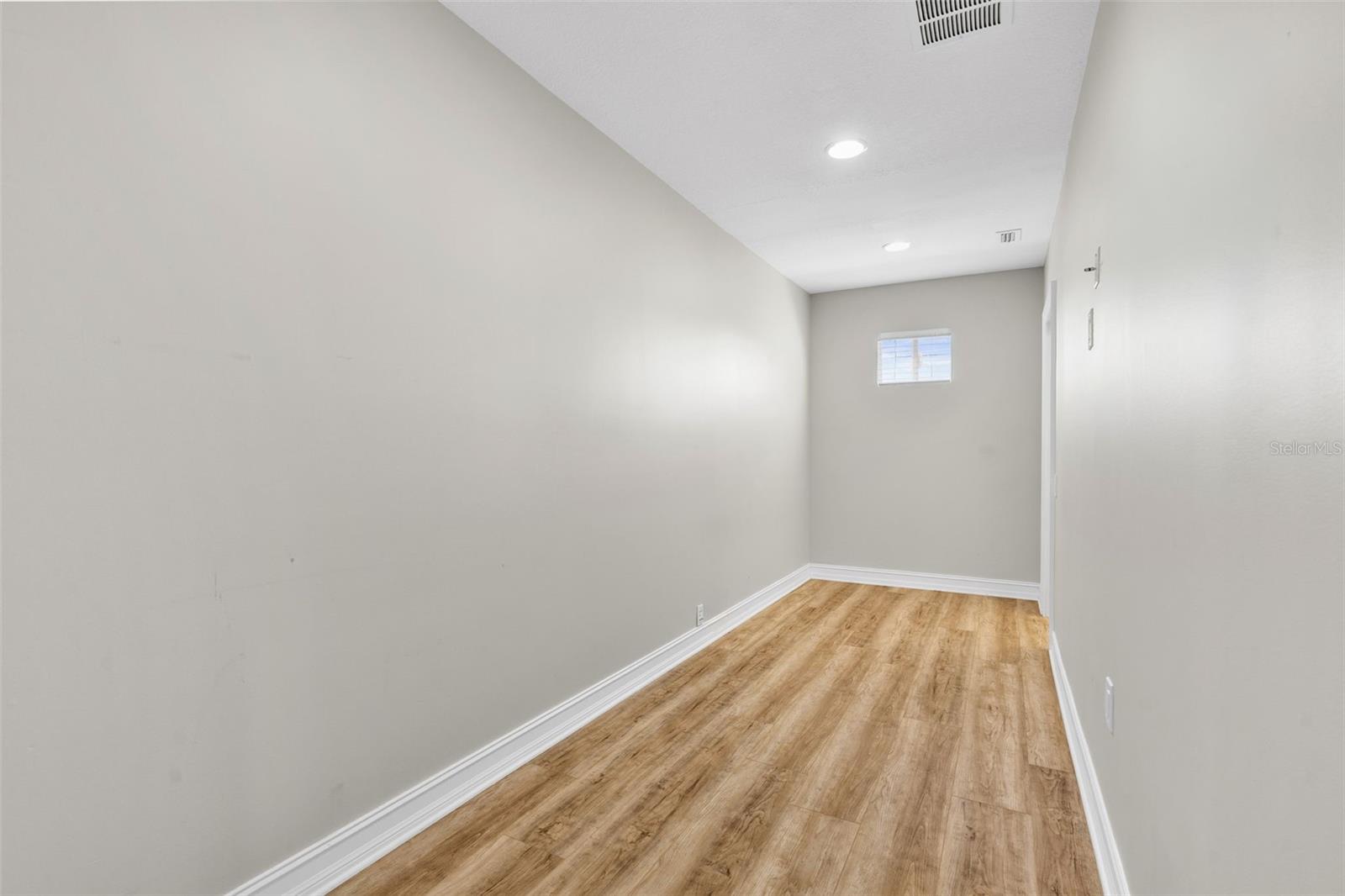 CELEBRATION WEST VILLAGE - Residential