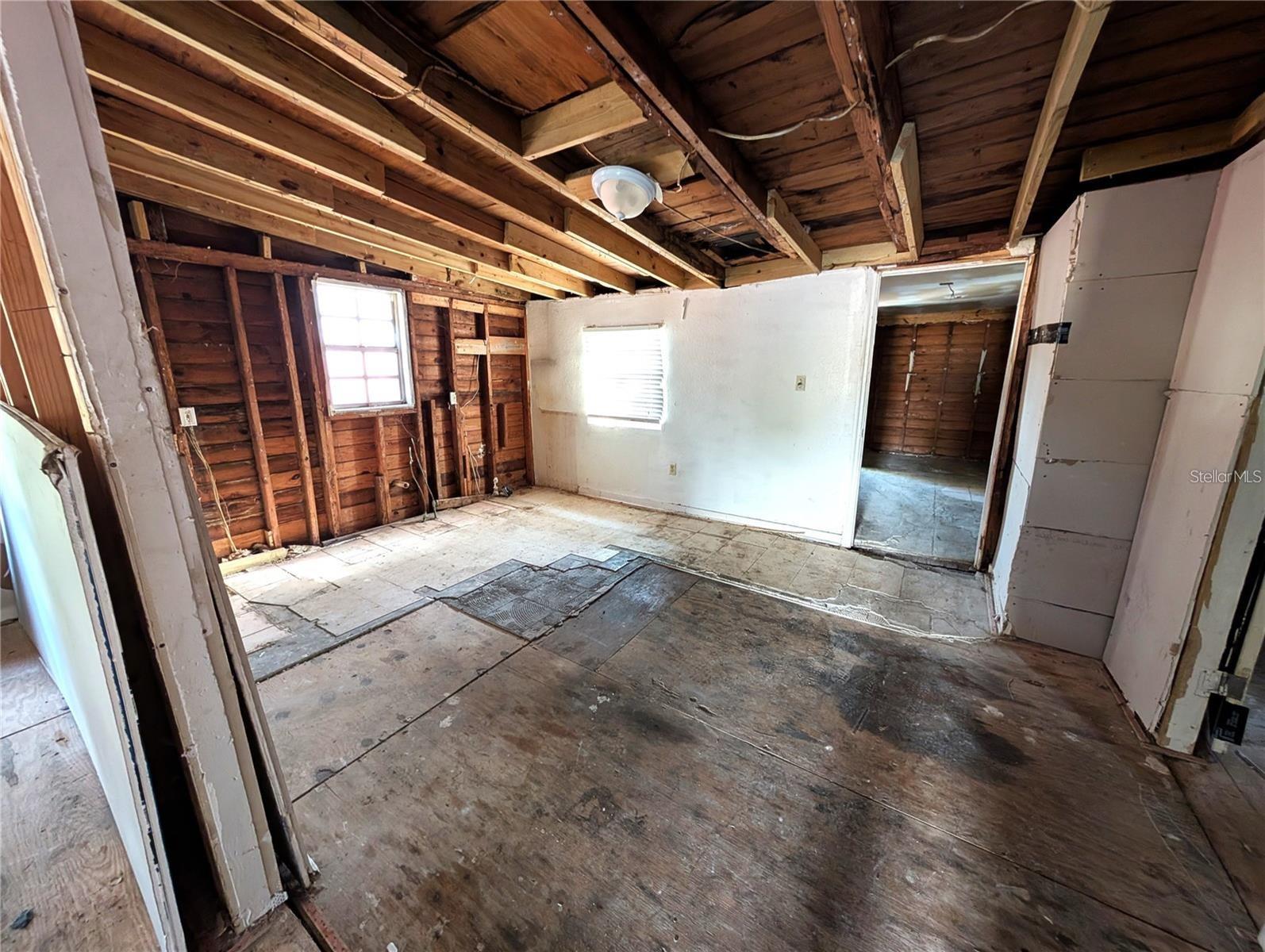 EDGEWOOD - Residential