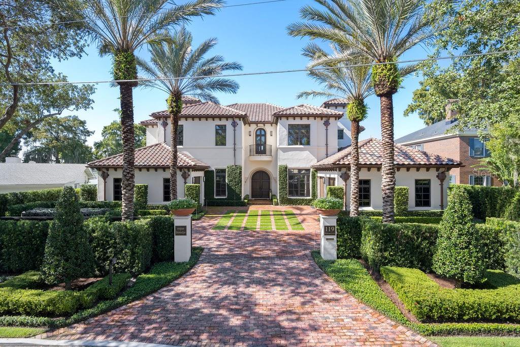 HOLLIEANNA SHORES 1ST ADD - Residential