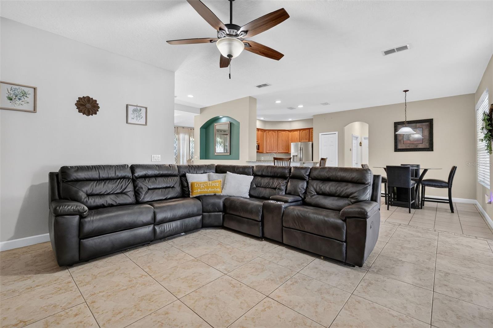 CYPRESS LAKES PH 01 46/82 - Residential