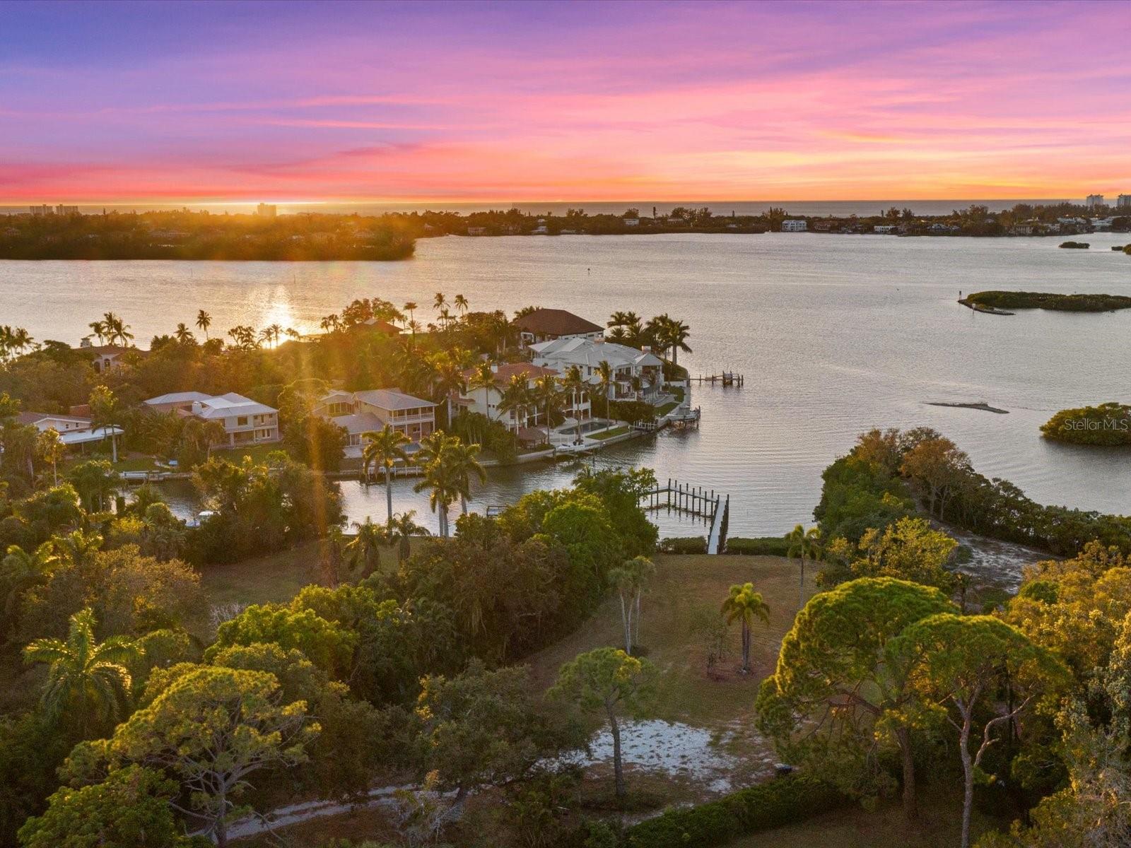 OYSTER BAY ESTATES - Land