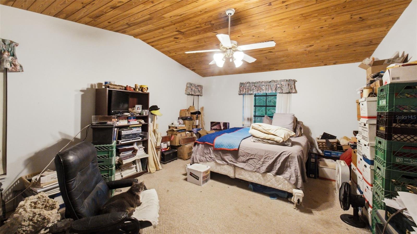 D & M ACRES 85-15 B - Residential