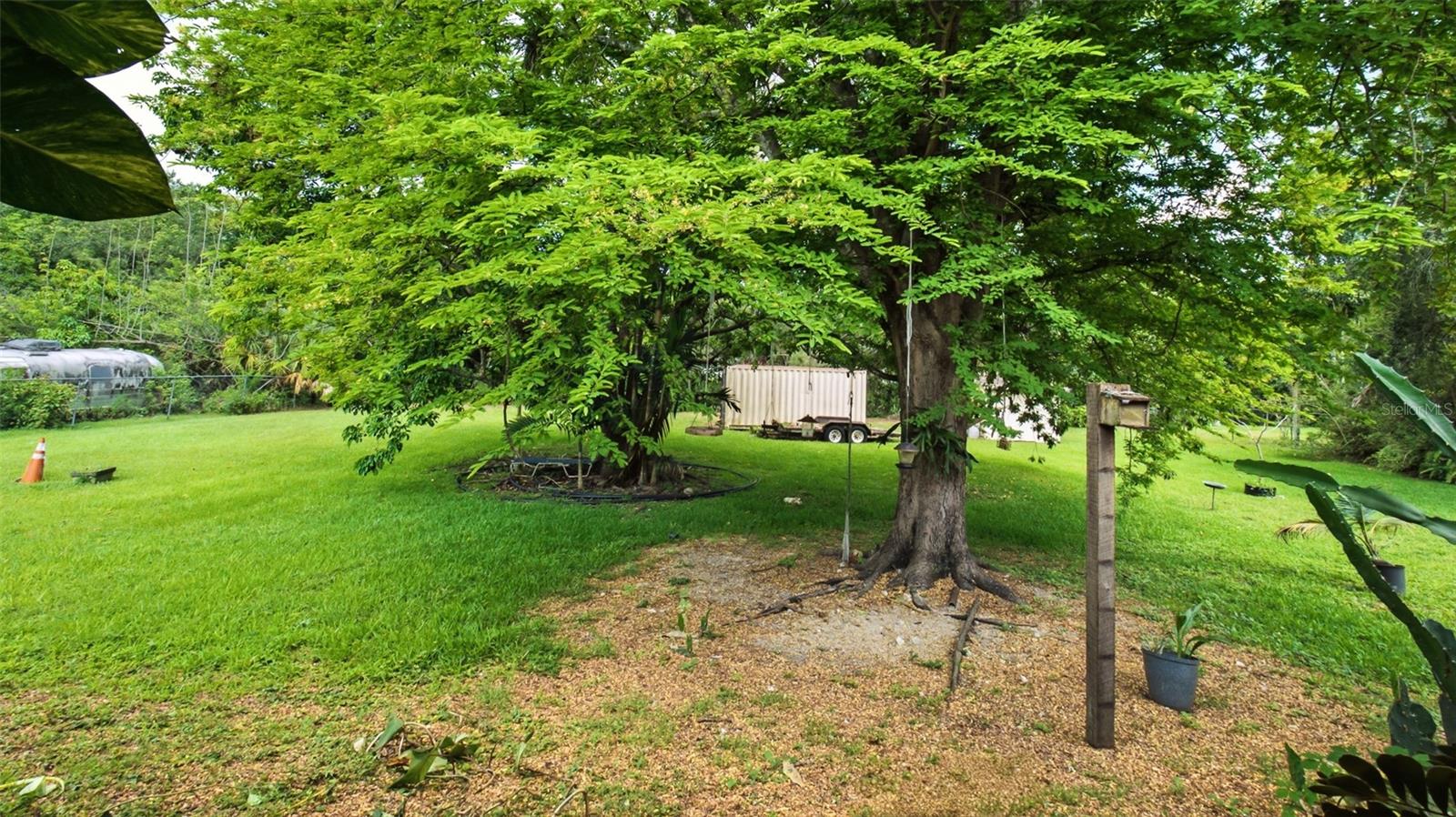 D & M ACRES 85-15 B - Residential