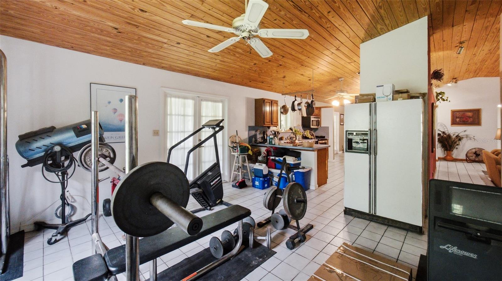 D & M ACRES 85-15 B - Residential