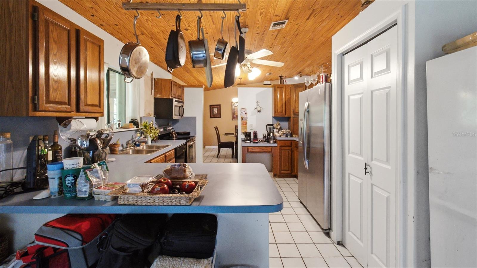 D & M ACRES 85-15 B - Residential