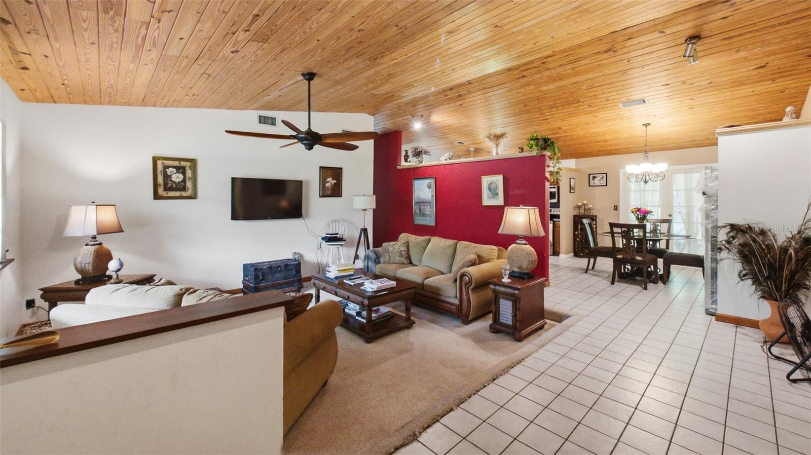 D & M ACRES 85-15 B - Residential