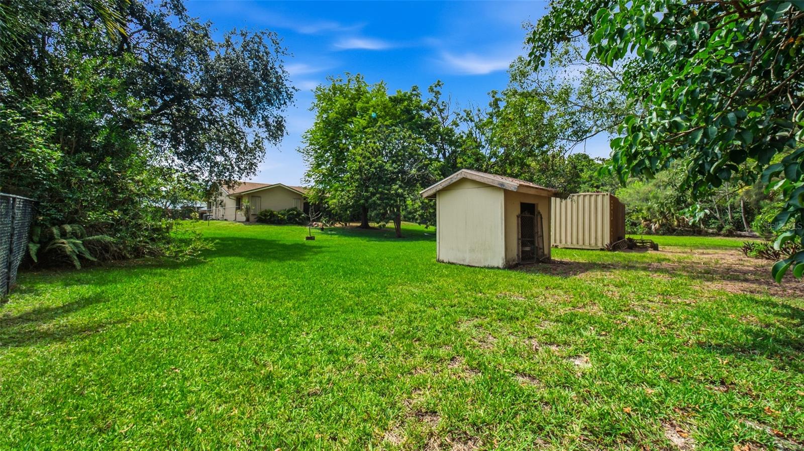 D & M ACRES 85-15 B - Residential