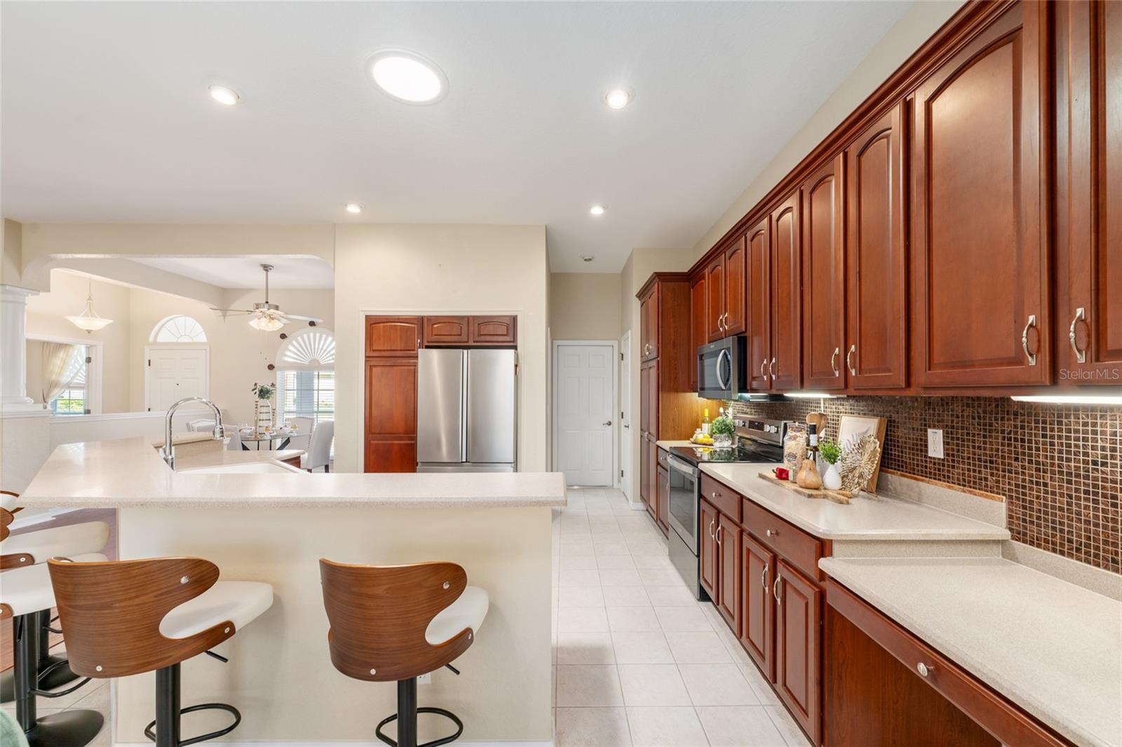 NORTH VLY/STONECREST UN 02 - Residential