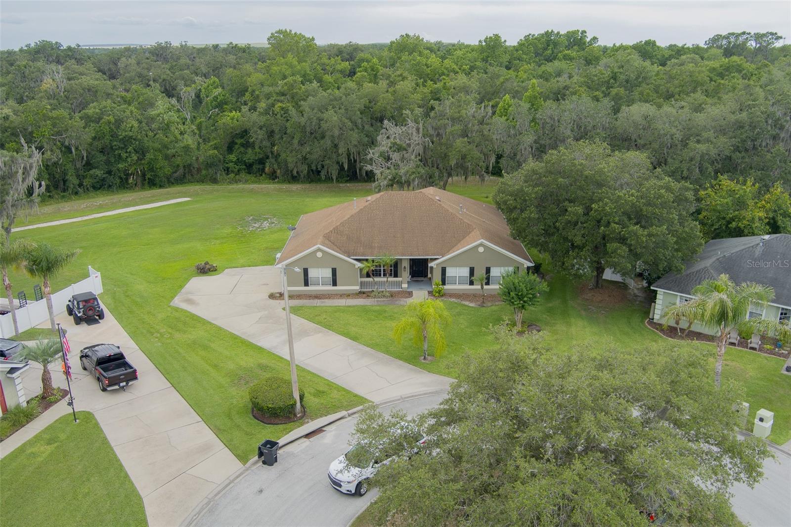 BLACKWATER OAKS - Residential