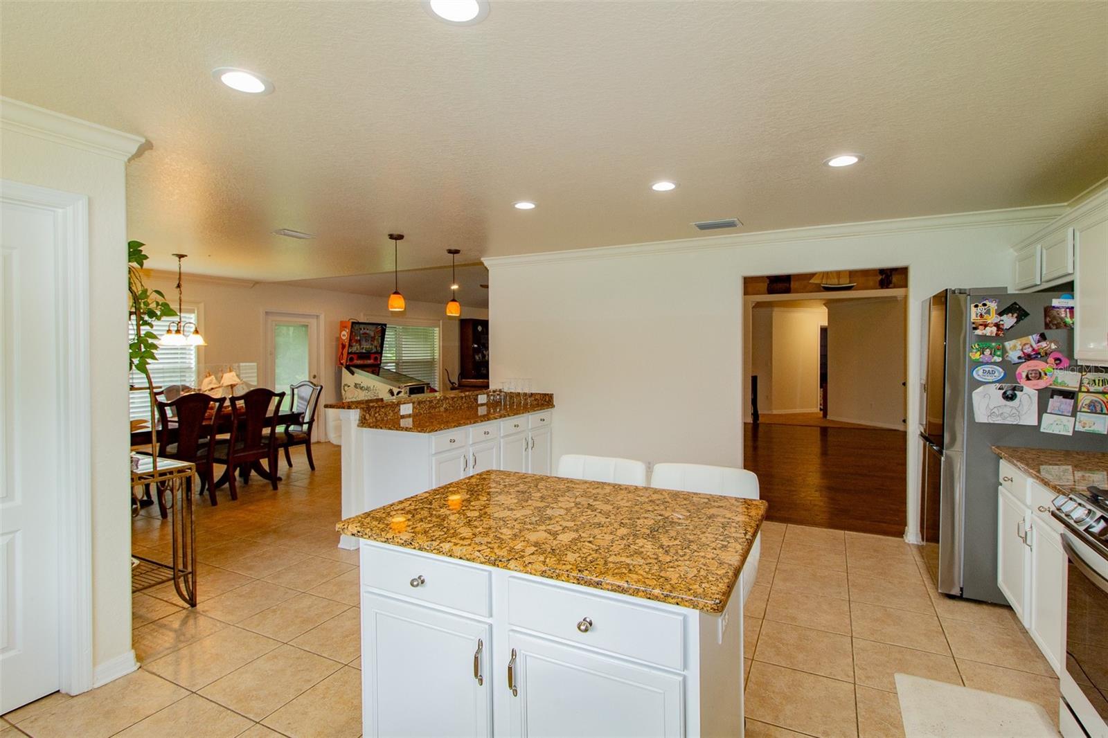 BLACKWATER OAKS - Residential