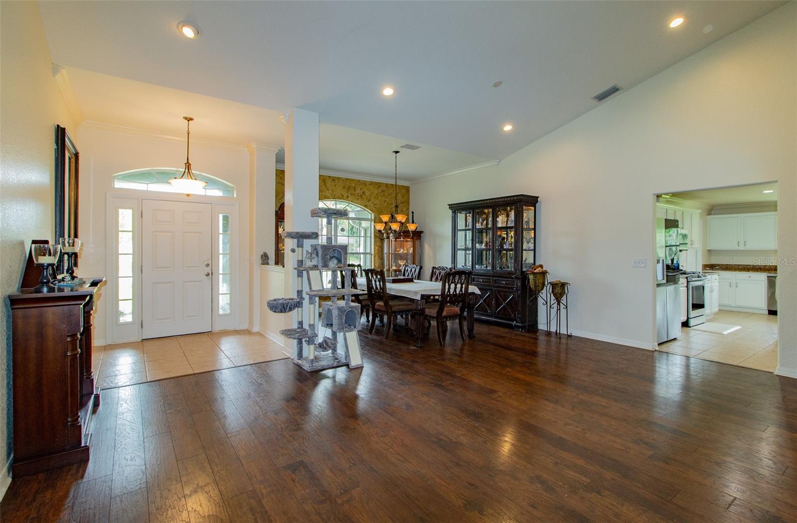 BLACKWATER OAKS - Residential