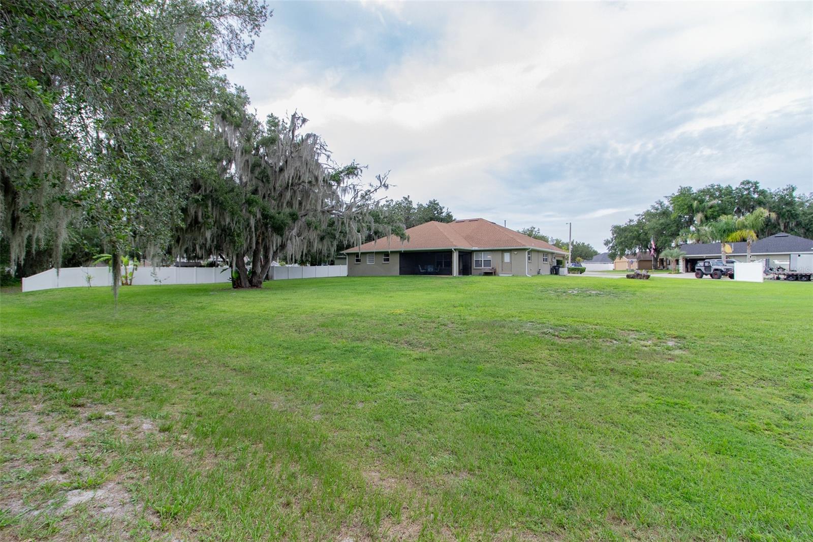 BLACKWATER OAKS - Residential