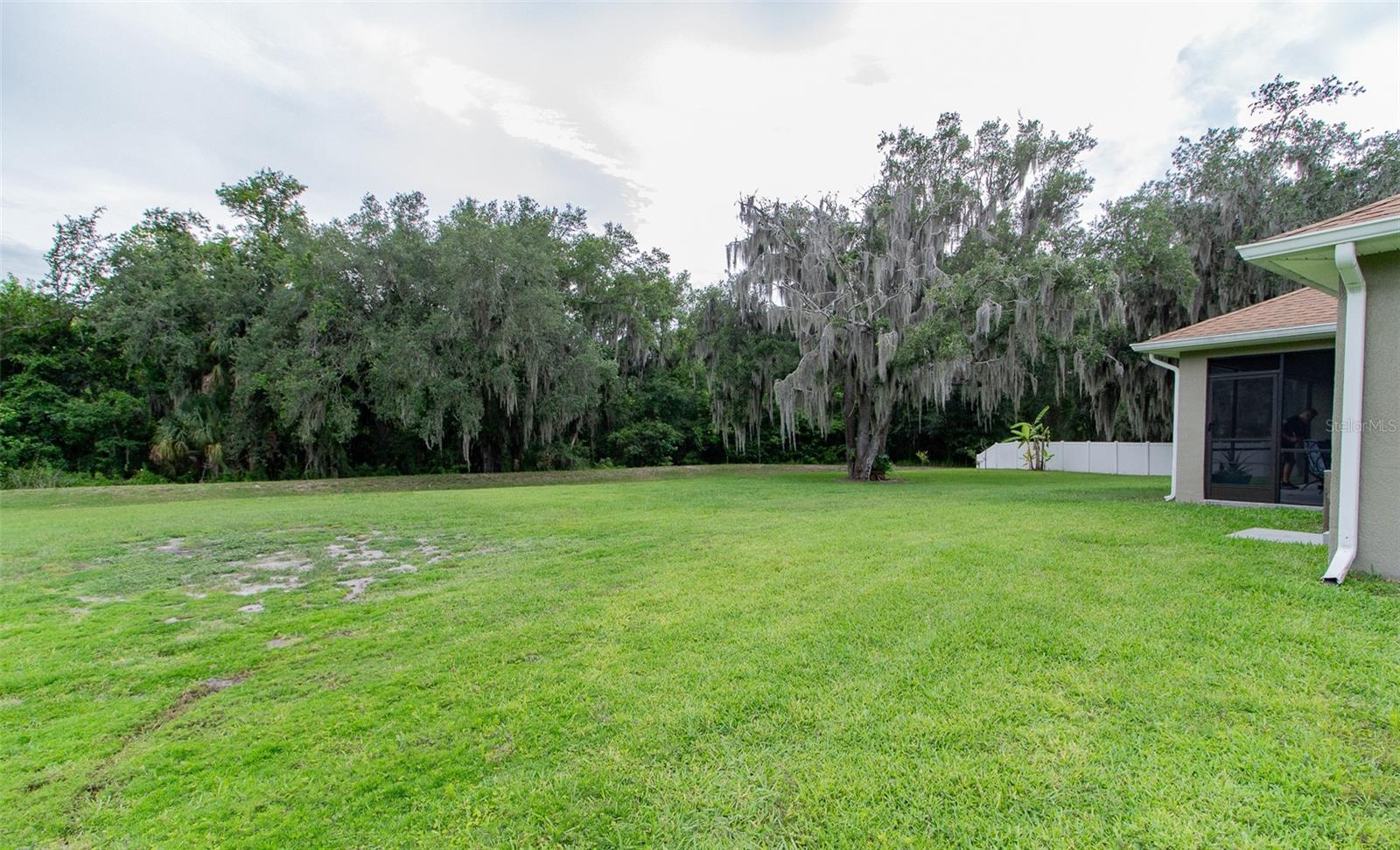 BLACKWATER OAKS - Residential