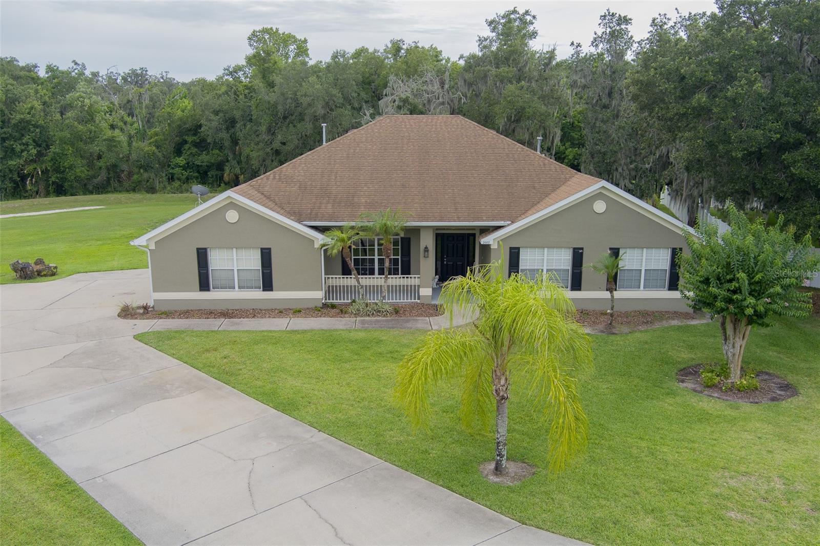 BLACKWATER OAKS - Residential