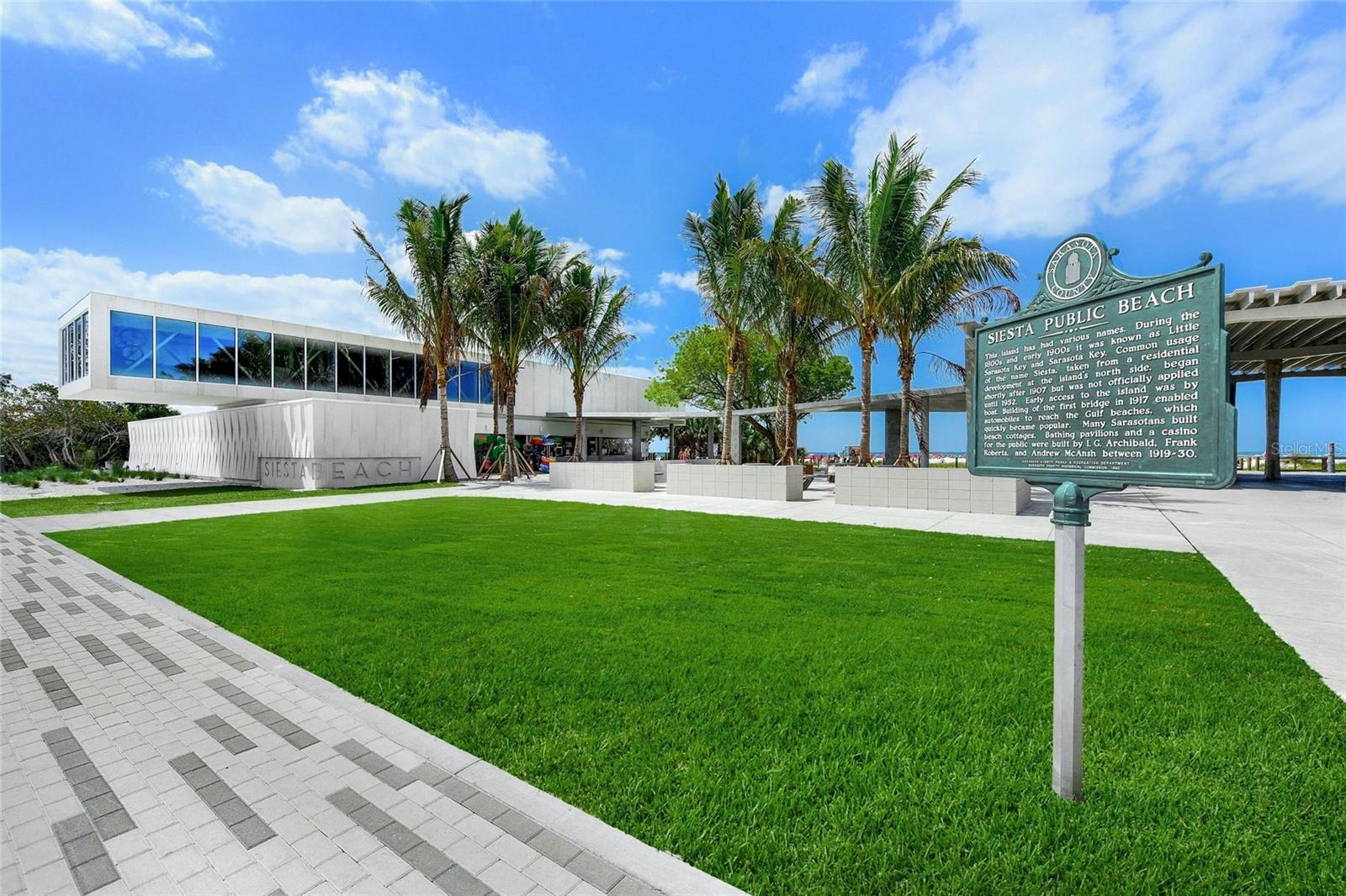 FOREST LAKES COUNTRY CLUB ESTATE - Residential