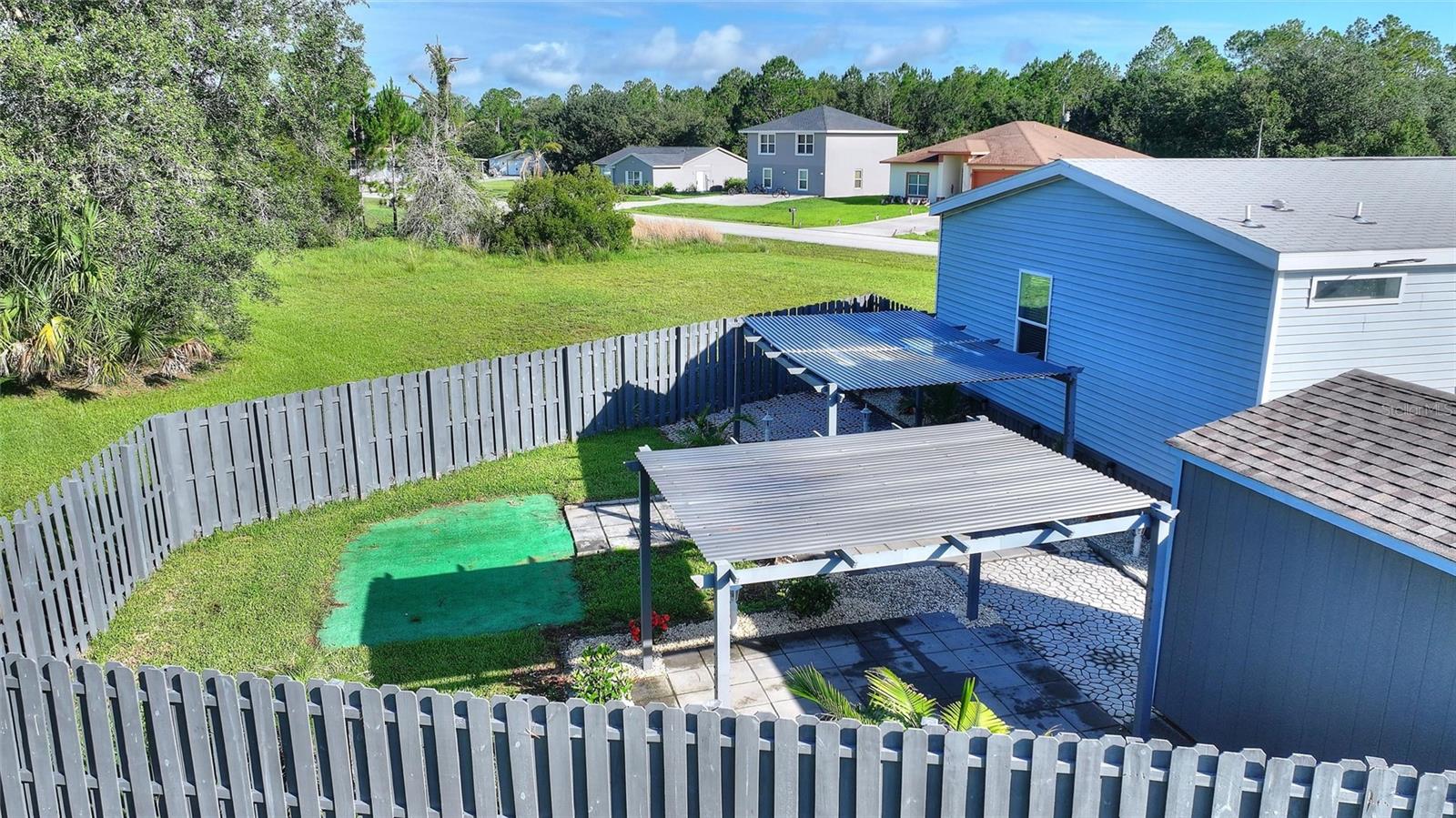 RIVER RANCH SHORES - Residential