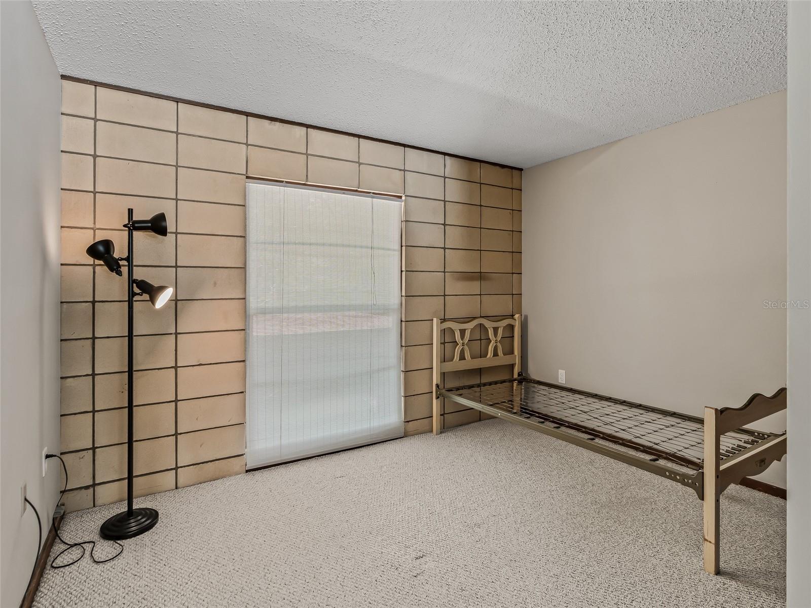 EDGEWOOD HILLS - Residential