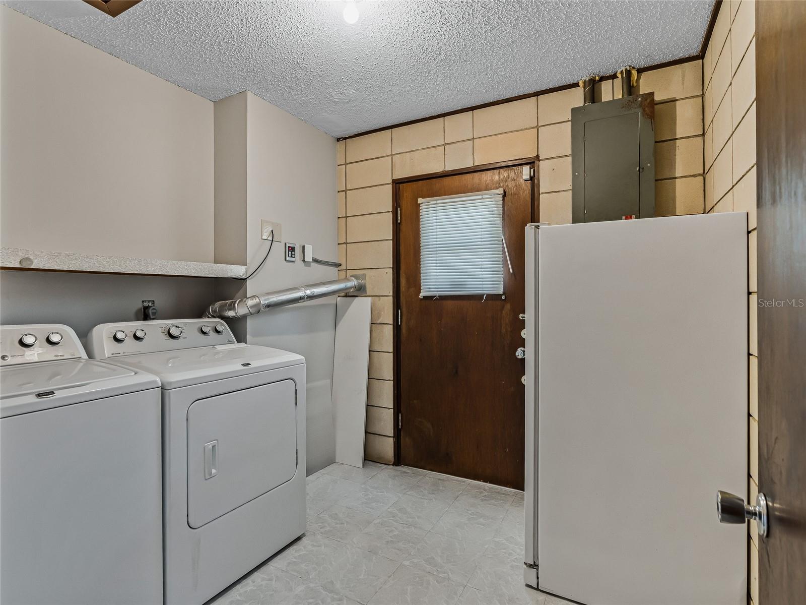 EDGEWOOD HILLS - Residential