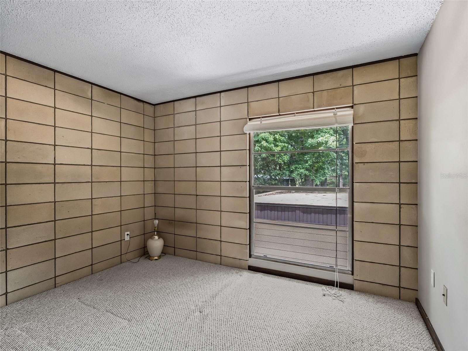 EDGEWOOD HILLS - Residential
