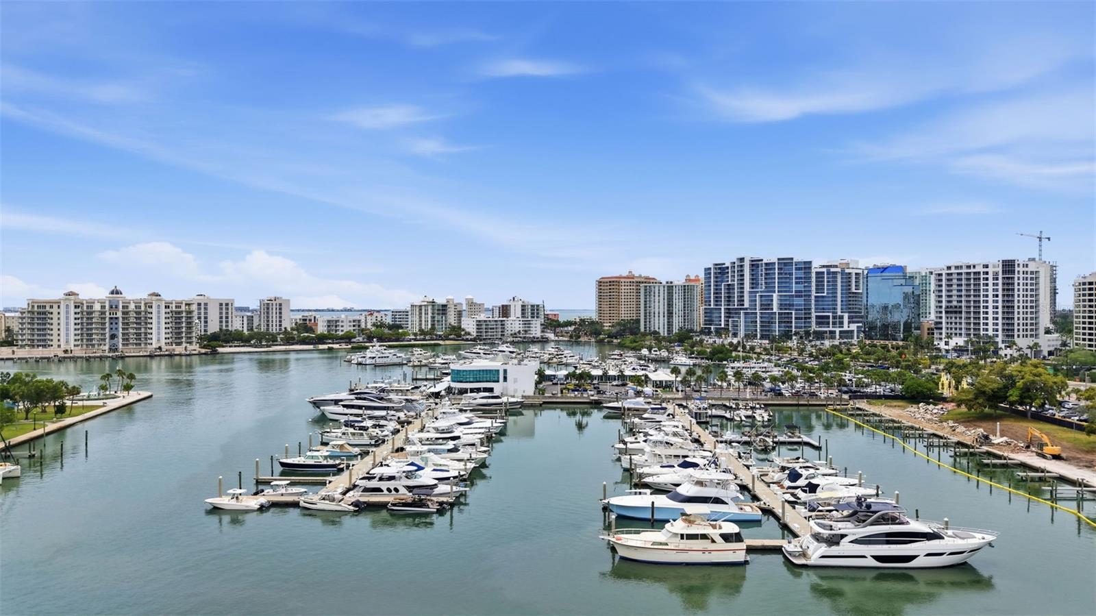 GULFSTREAM TOWERS - Residential