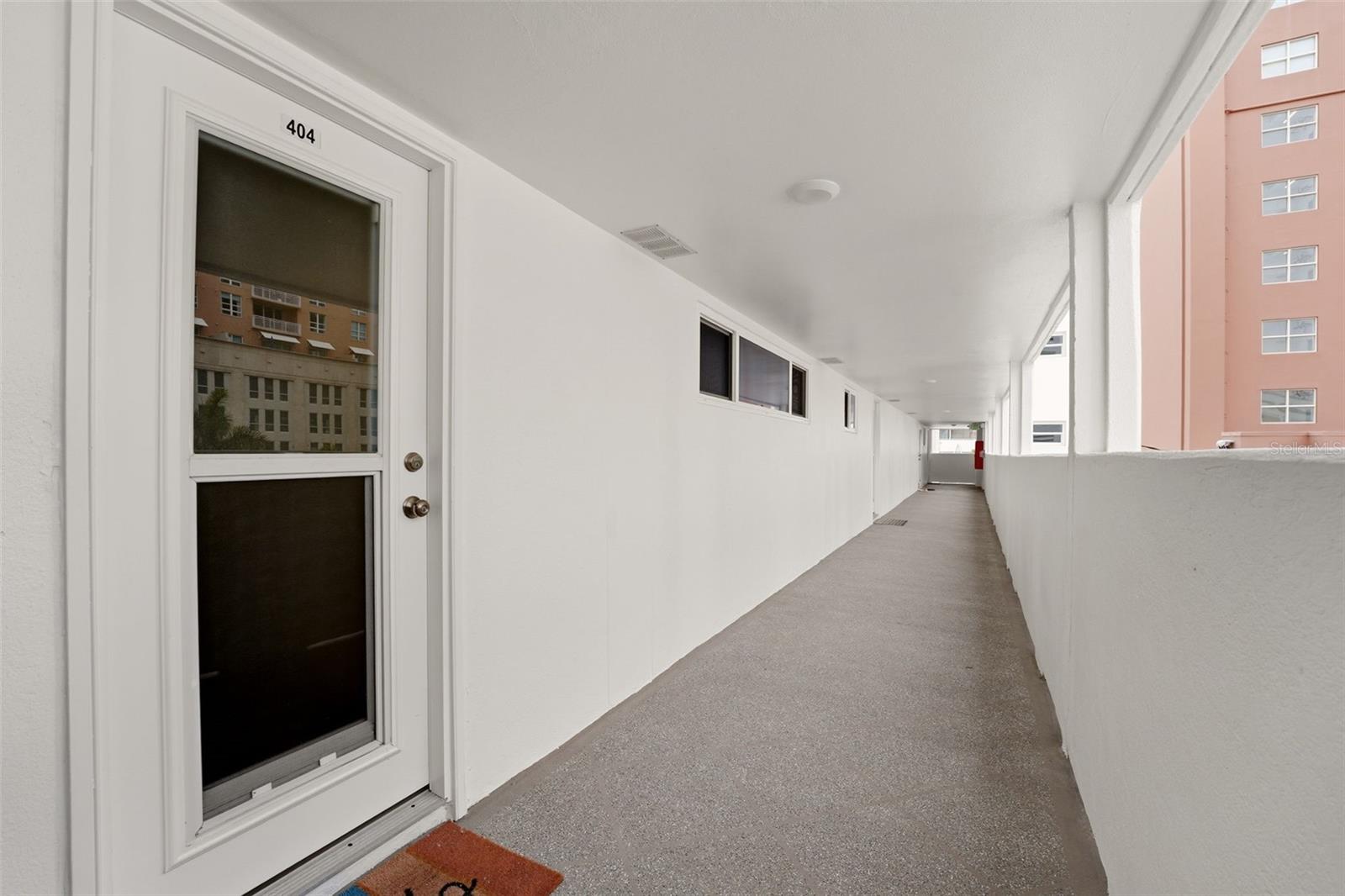 GULFSTREAM TOWERS - Residential