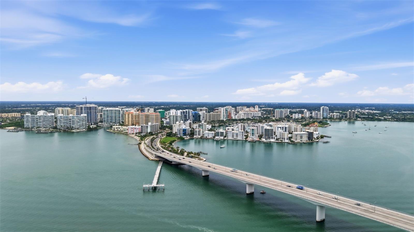 GULFSTREAM TOWERS - Residential