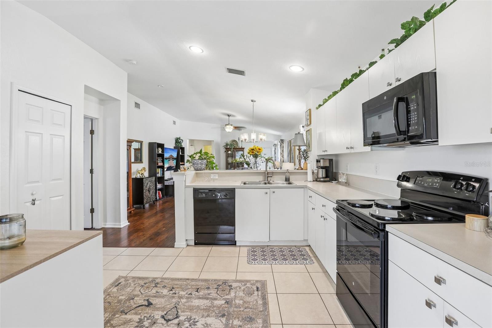 RIVERCREST PH 02 - Residential