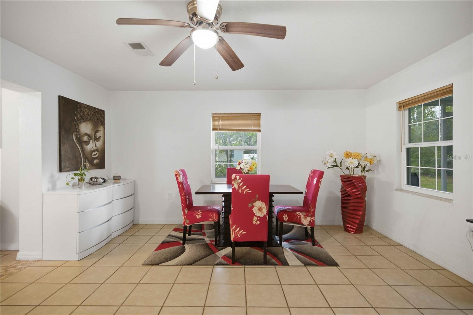 SUN RAY ESTATES - Residential