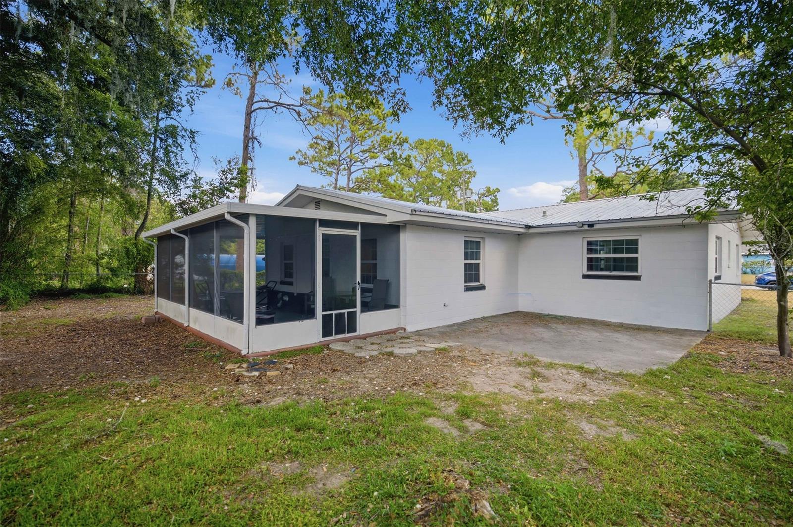 SUN RAY ESTATES - Residential
