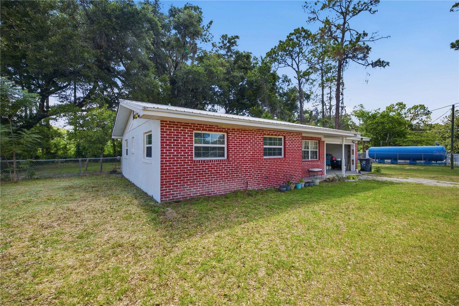 SUN RAY ESTATES - Residential