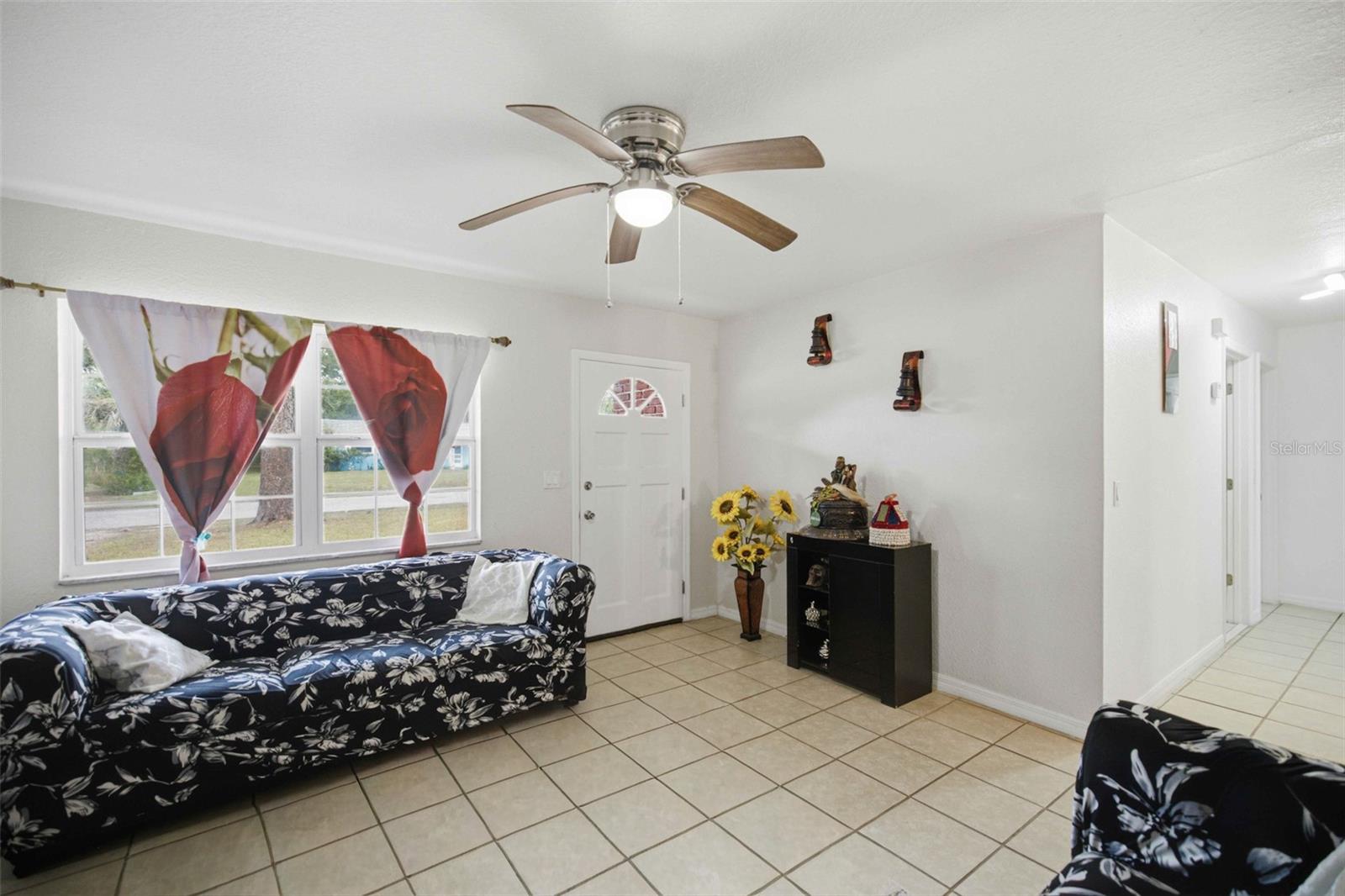 SUN RAY ESTATES - Residential