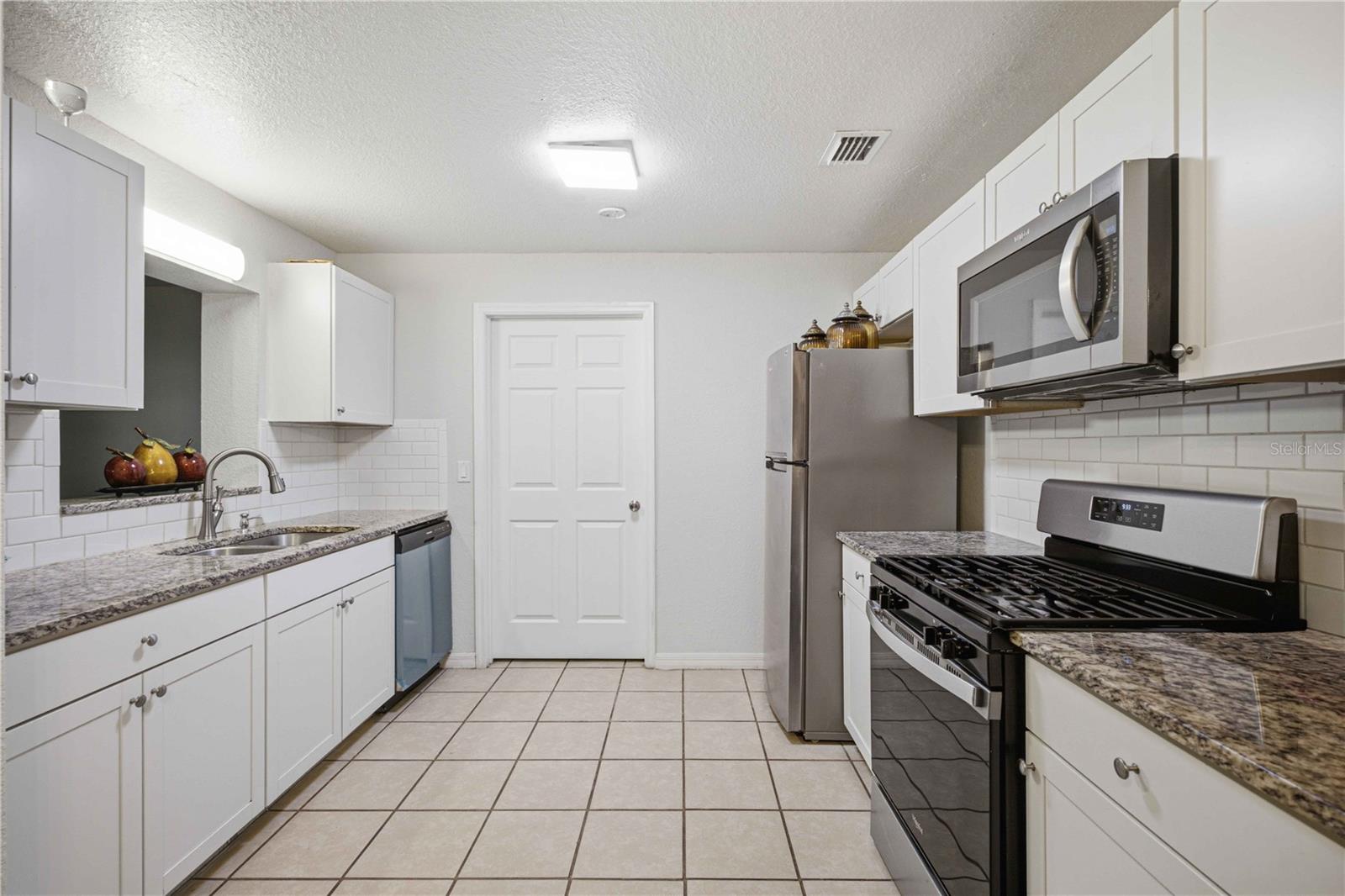 SUN RAY ESTATES - Residential