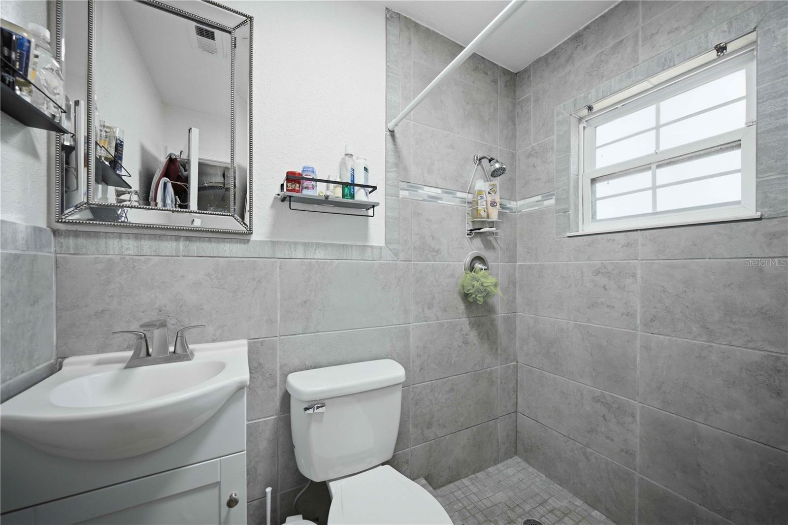 SUN RAY ESTATES - Residential