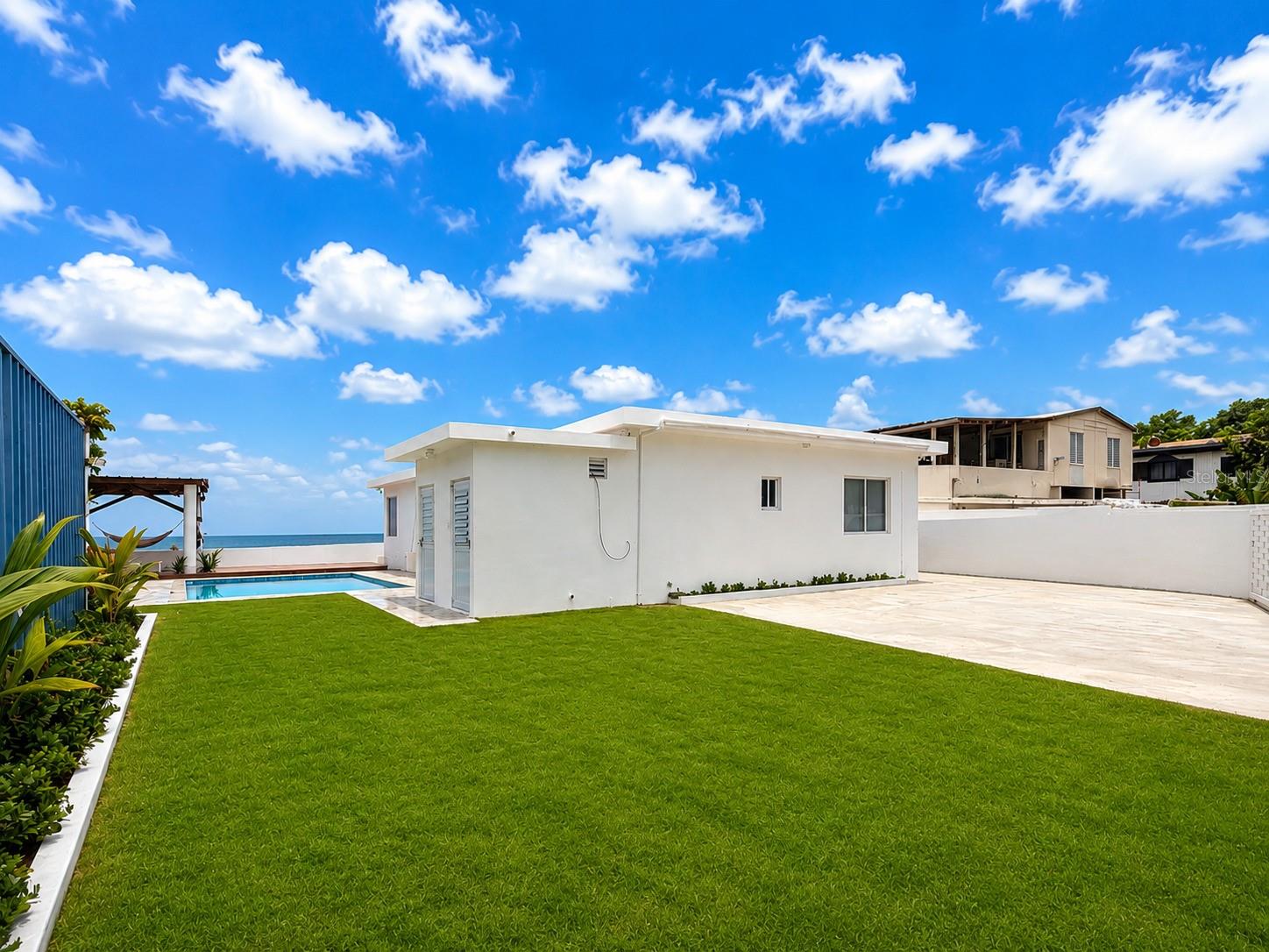 BAJOS DE PATILLAS - Residential