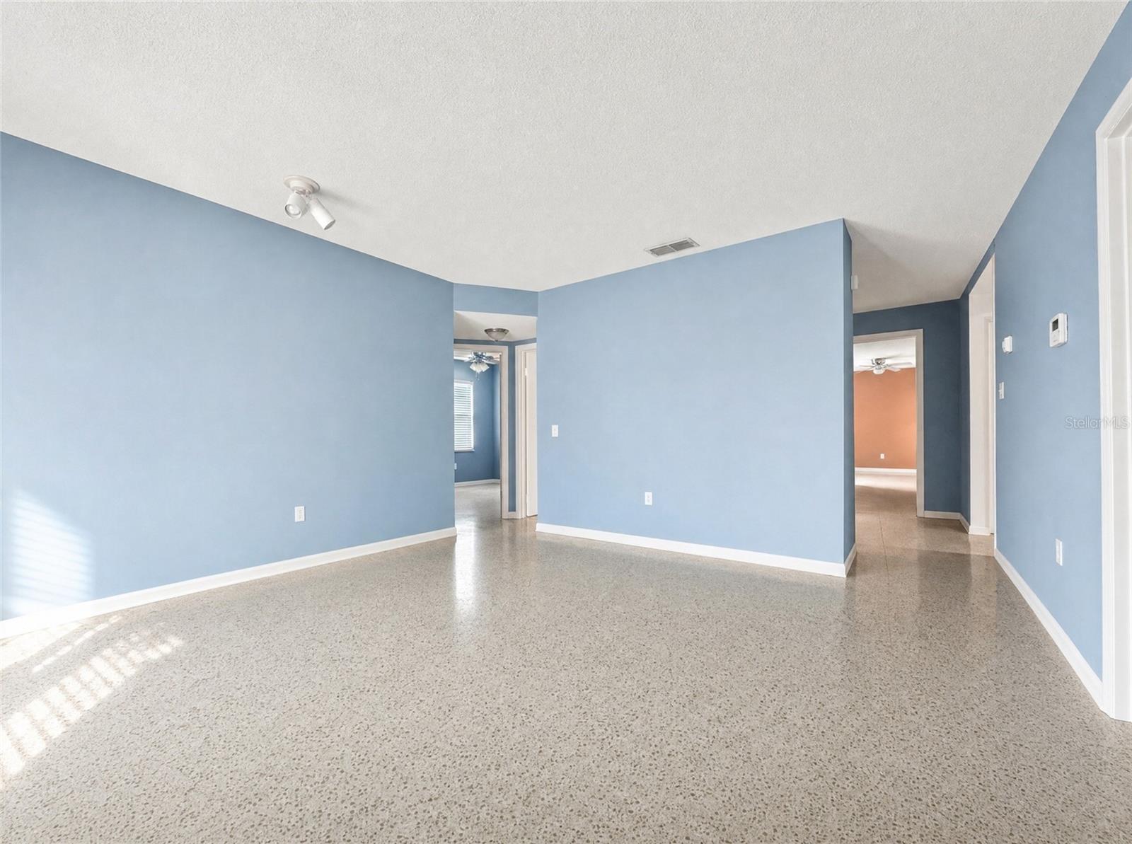BRENTWOOD HEIGHTS - Residential