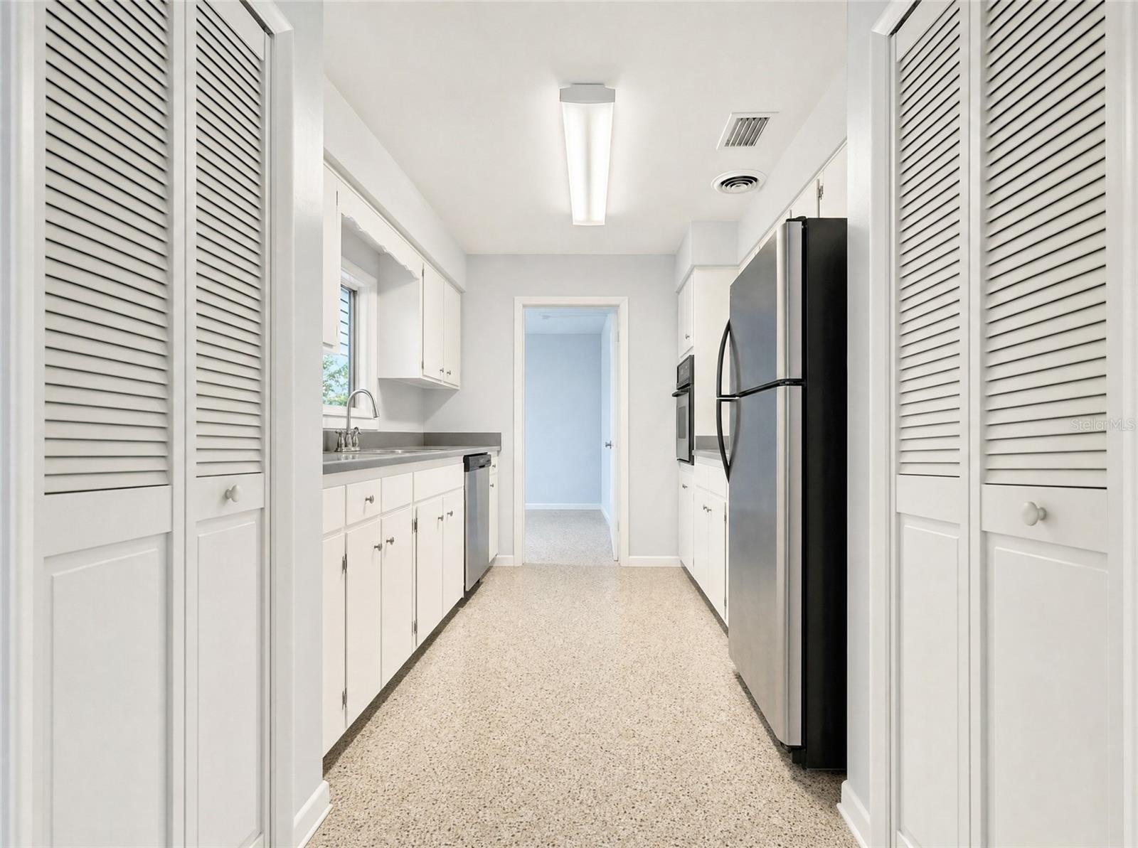 BRENTWOOD HEIGHTS - Residential