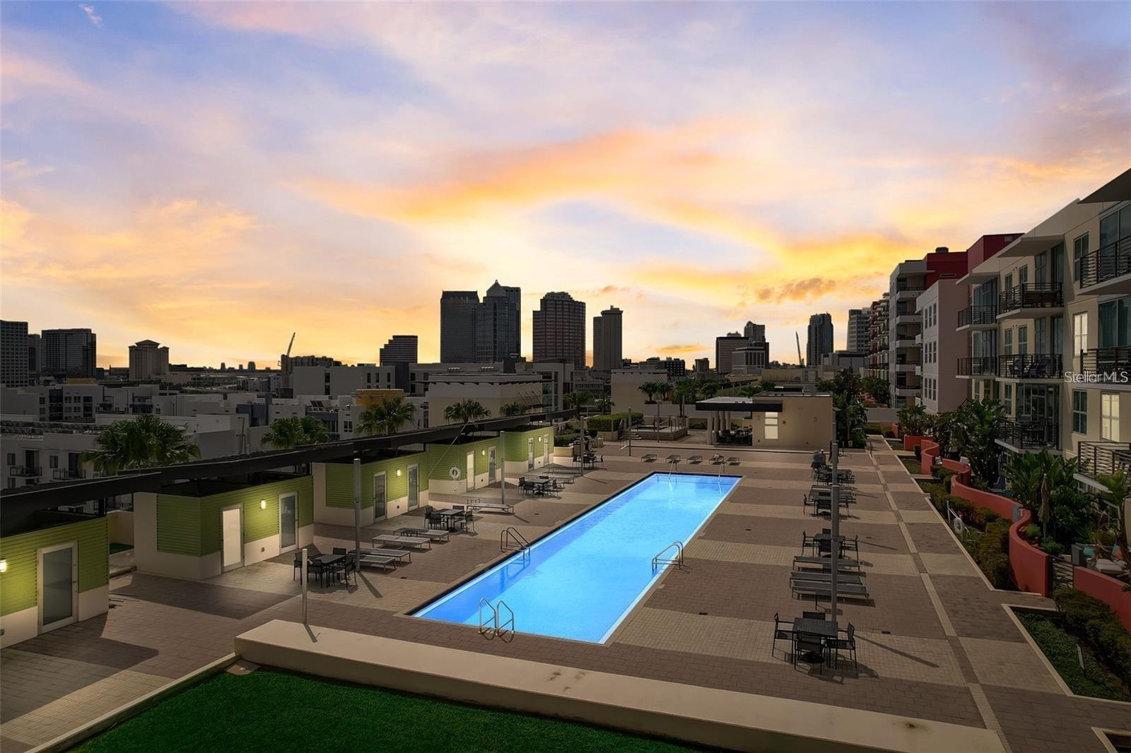 GRAND CENTRAL AT KENNEDY RESID - Residential Lease