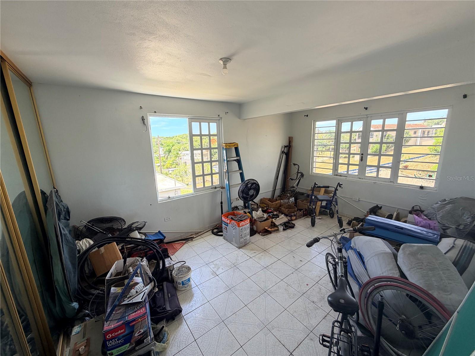 BORINQUEN - Residential Income