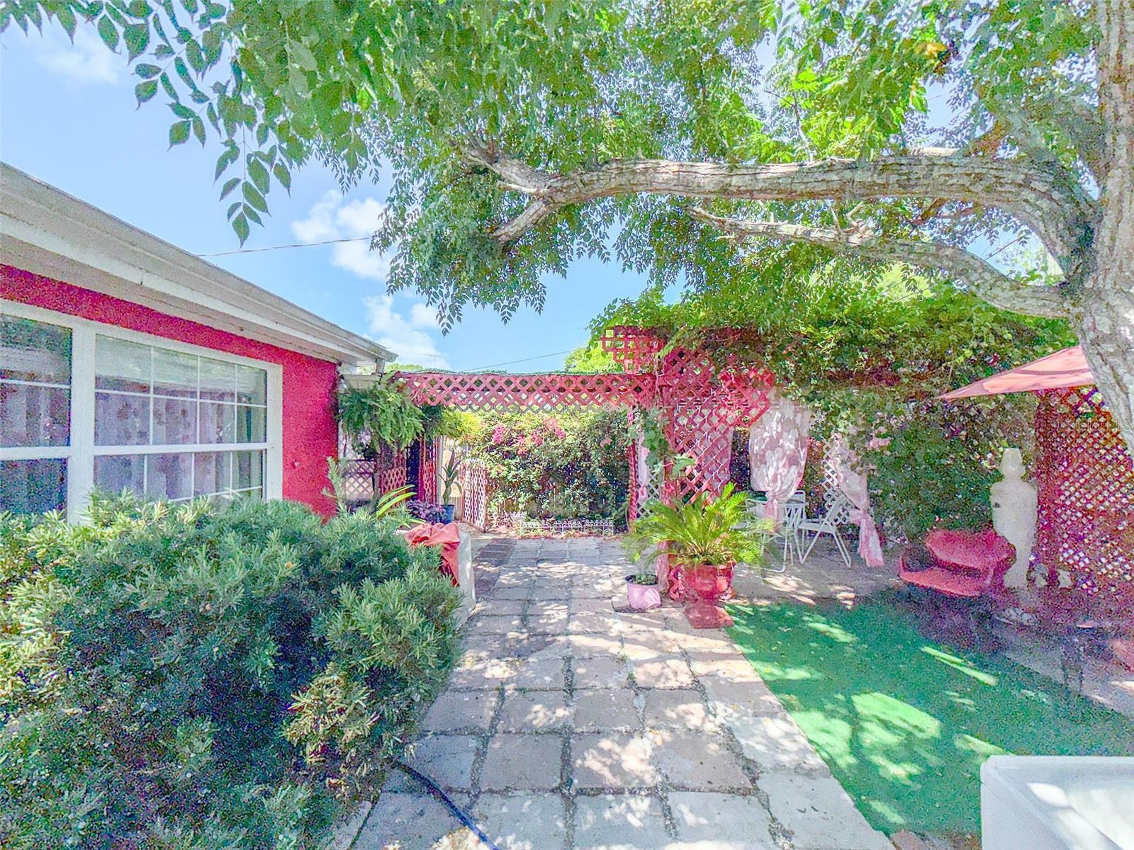 ORANGEWOOD VILLAGE - Residential