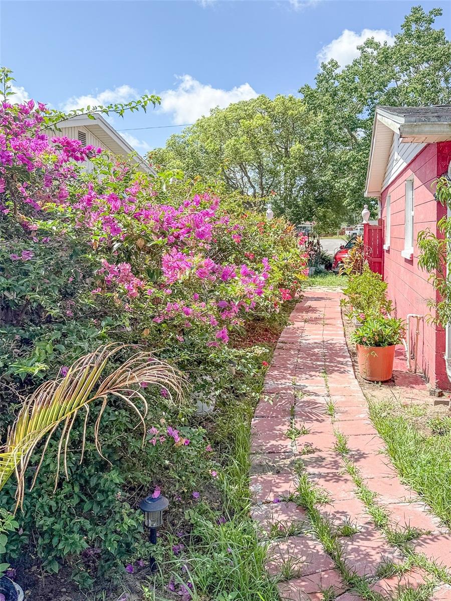 ORANGEWOOD VILLAGE - Residential
