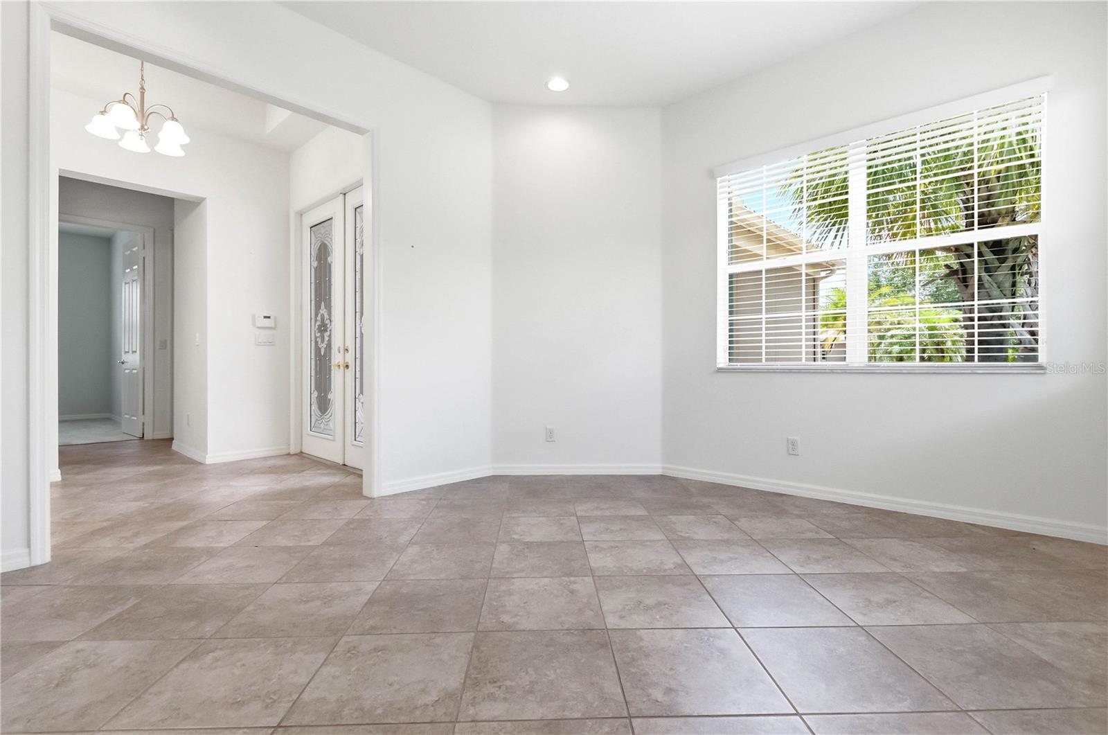VALENCIA LAKES TR J PH 2 - Residential