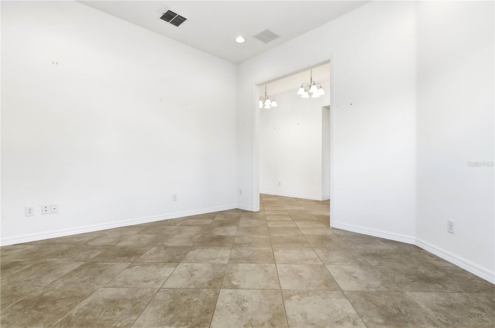 VALENCIA LAKES TR J PH 2 - Residential